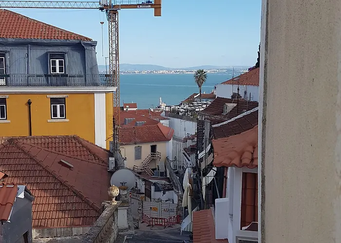 Santa Luzia - Horigem 3* Lisbona